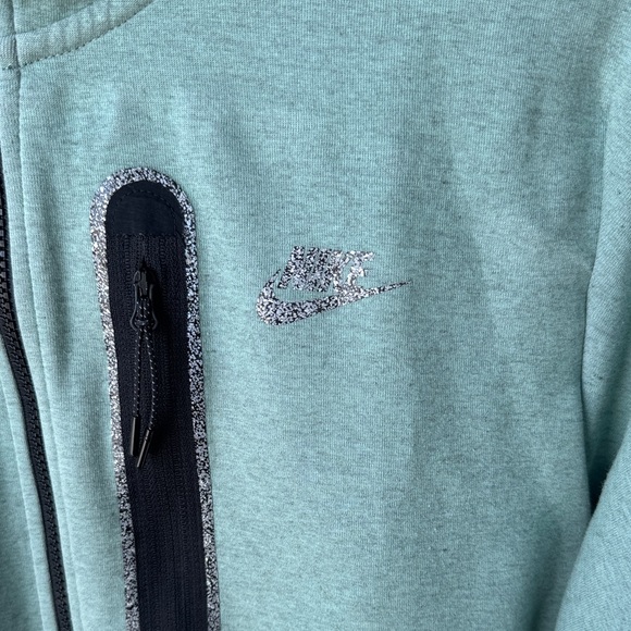 NIKE Ice Green Performance Jacket | Men’s Large | Full Zip - Picture 5 of 12